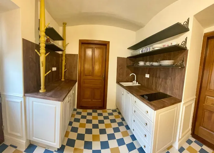 Segesdy Villa
